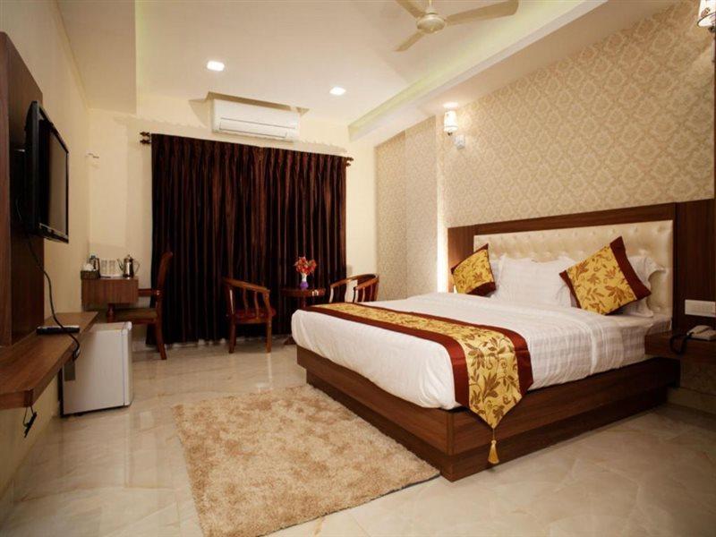 Hotel Mahalakshmi Residency Kolluru Dış mekan fotoğraf