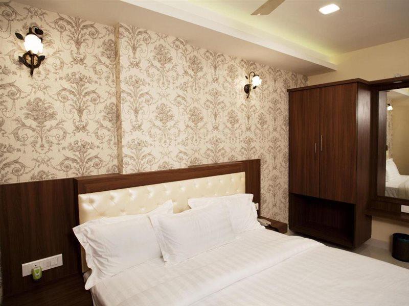 Hotel Mahalakshmi Residency Kolluru Dış mekan fotoğraf