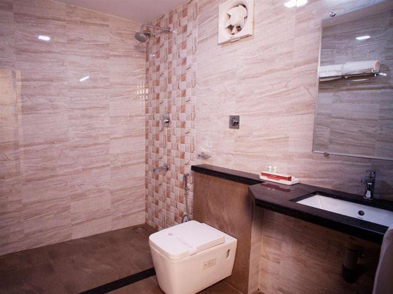 Hotel Mahalakshmi Residency Kolluru Dış mekan fotoğraf