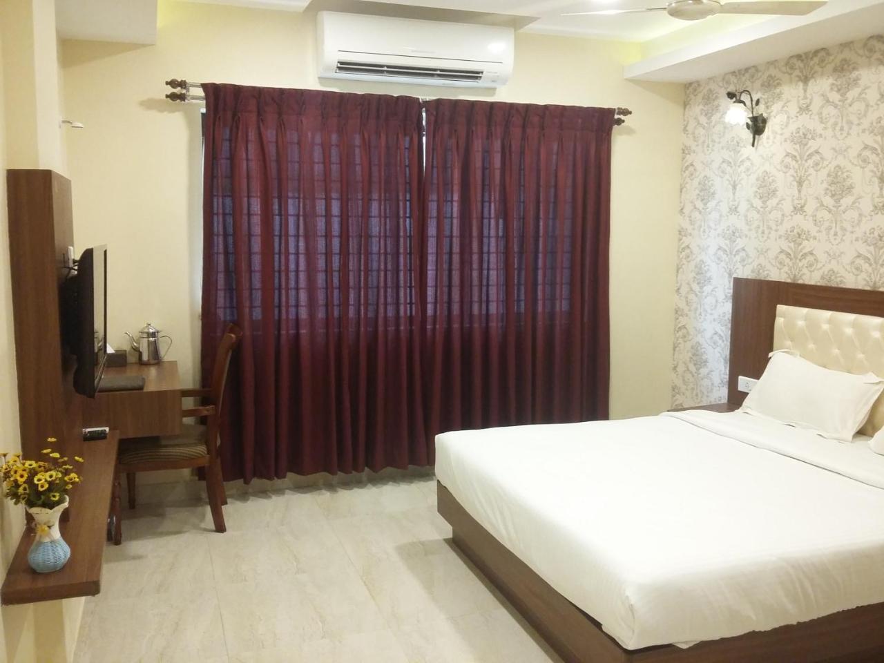 Hotel Mahalakshmi Residency Kolluru Dış mekan fotoğraf