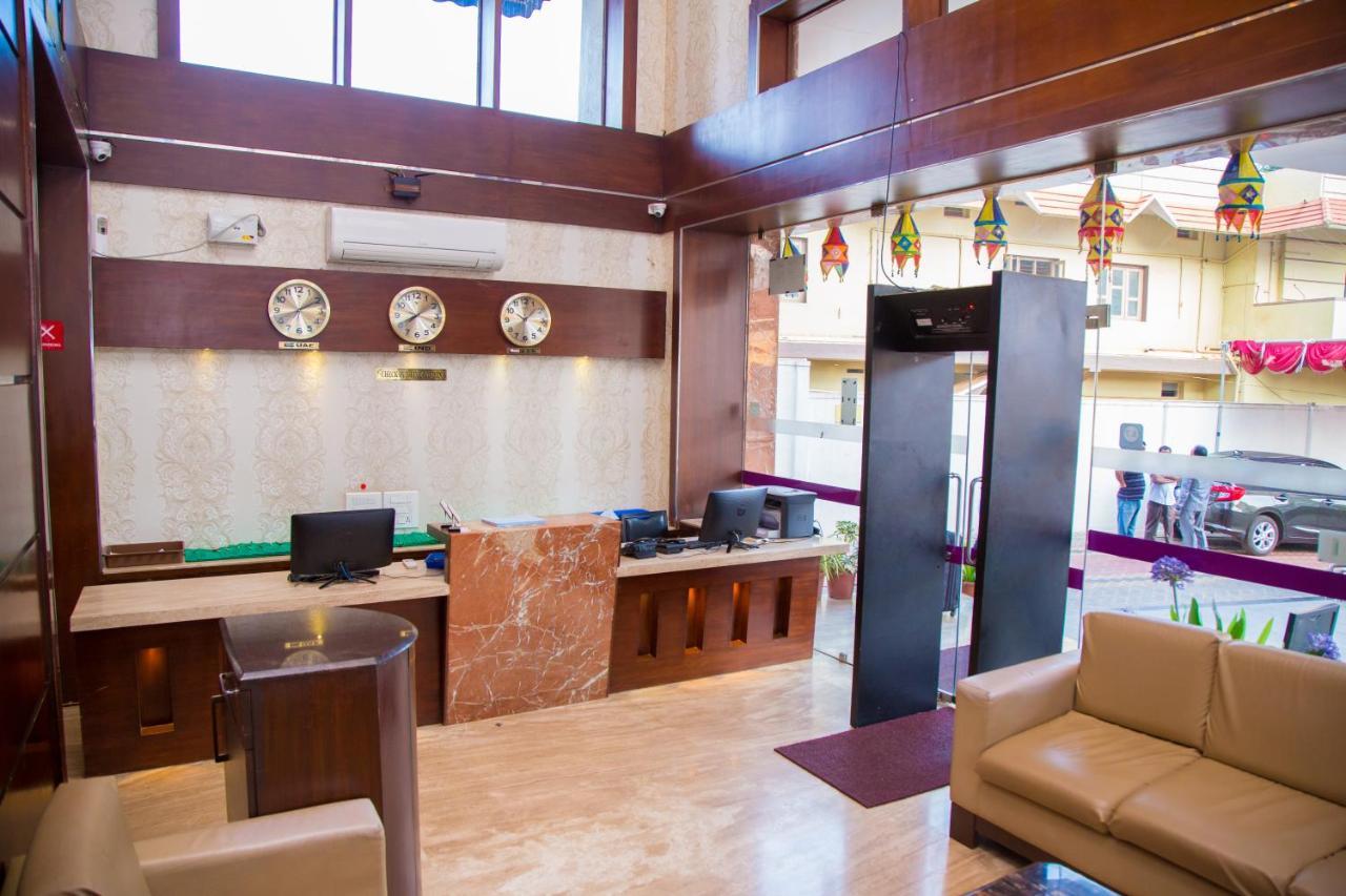 Hotel Mahalakshmi Residency Kolluru Dış mekan fotoğraf